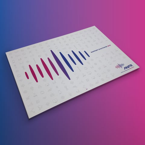 ANFR : Création graphique et réalisation des rapports d'activité avec pour objectif de valoriser le nouveau logo de l'ANFR - Agence Linéal